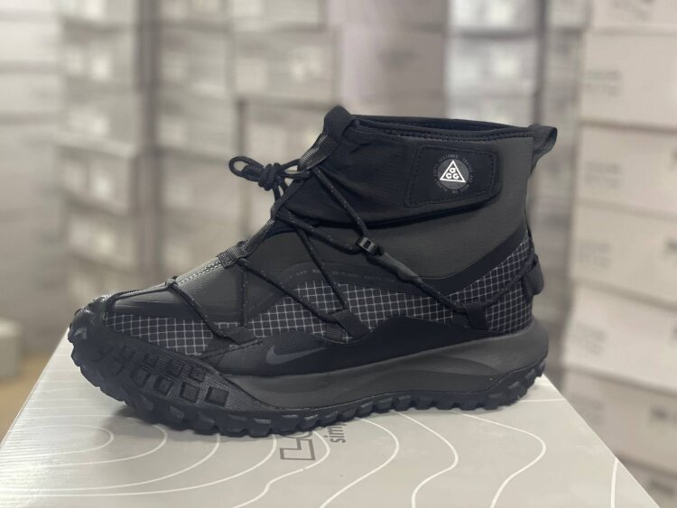 Nike ACG Зима (A2636-2)