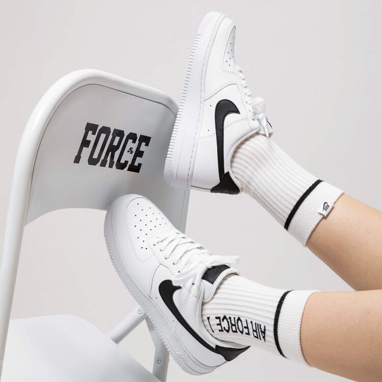 Nike Air Force 1 '07