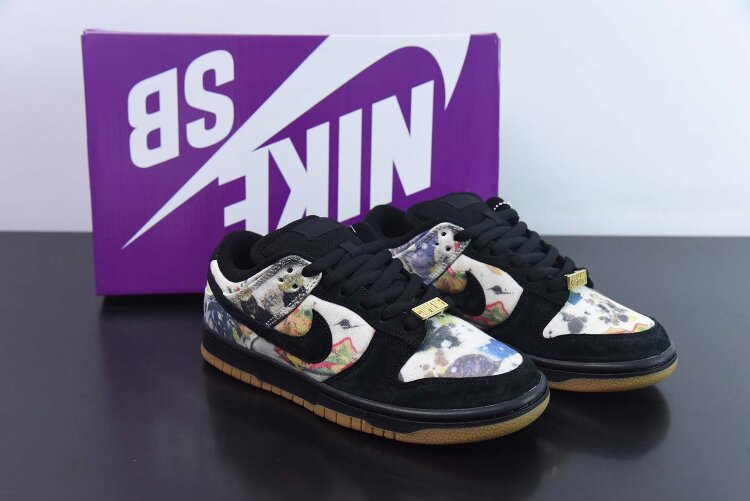 Supreme x NK SB Dunk Low 