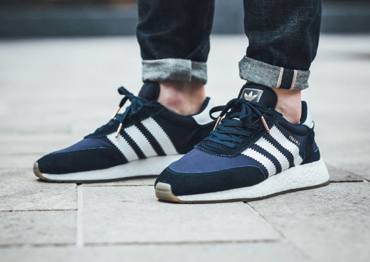 Adidas Iniki Runner