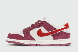 Nike SB Dunk Low