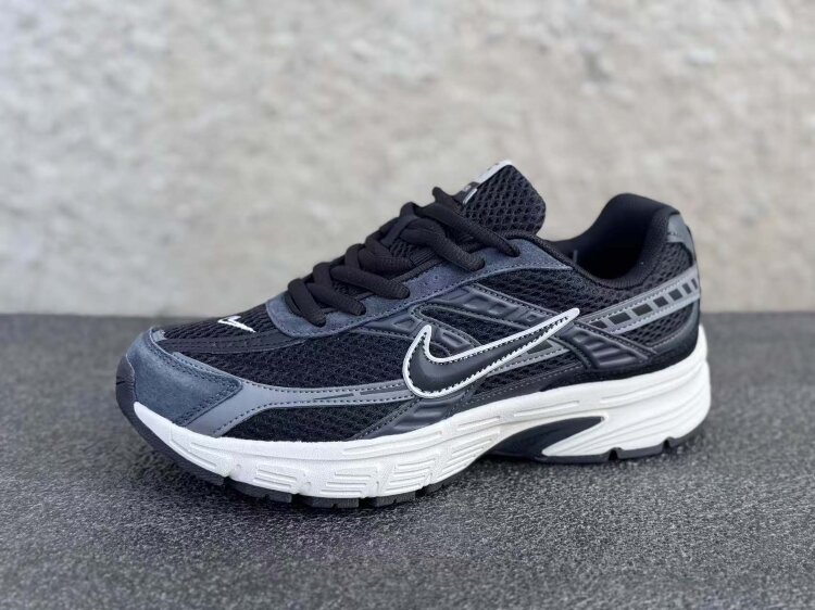 Nike Initiator (1560-11)