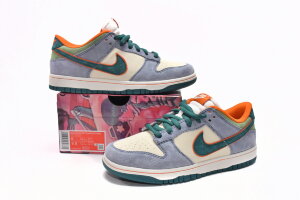 Nk SB Dunk Low