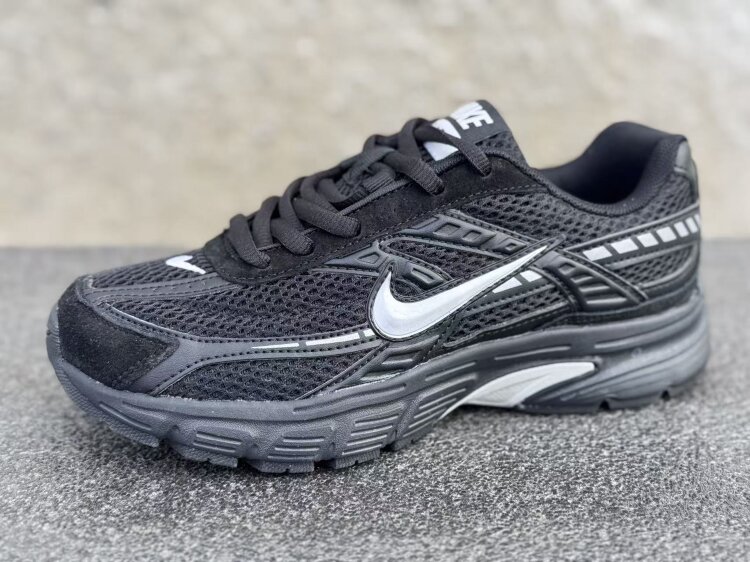 Nike Initiator (1560-1)