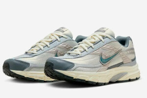 Nike Initiator