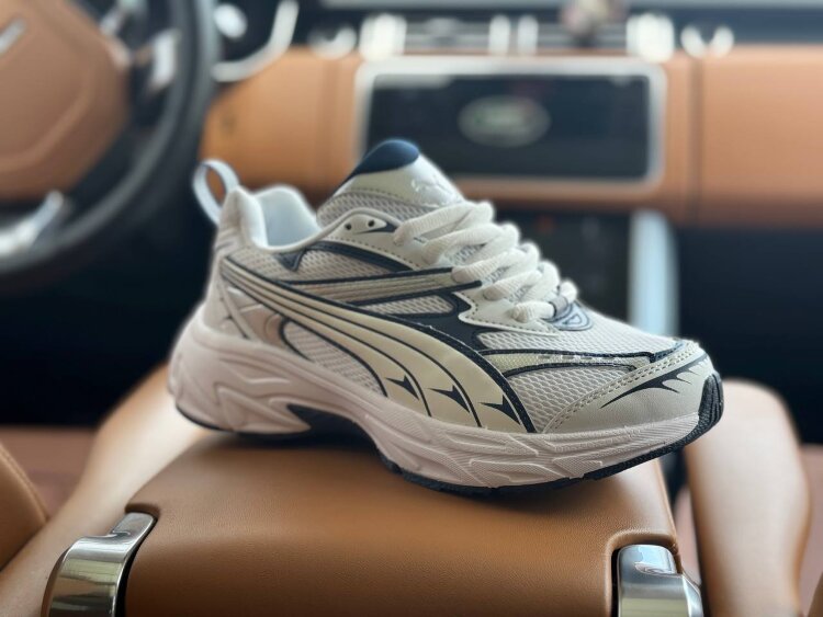 Puma Morphic Retro