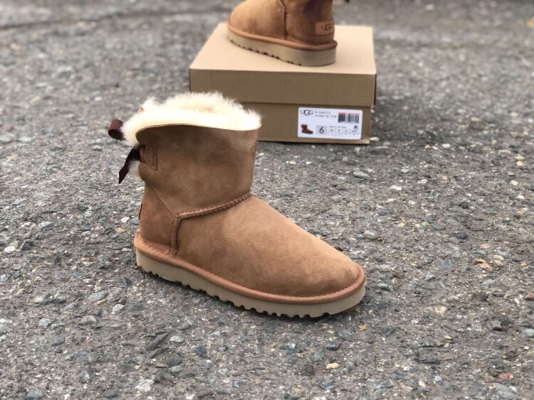 UGG-6501