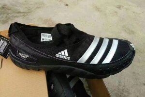 Adidas Jawpaw 2