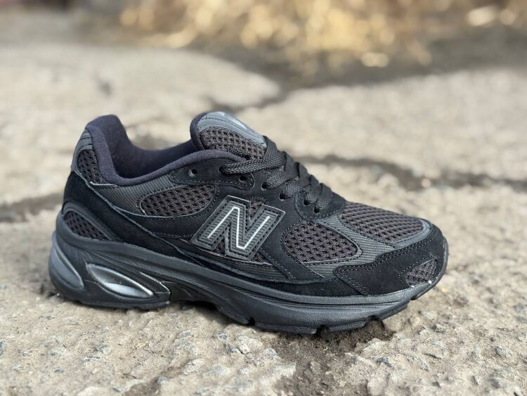 New Balance U2010 NB4
