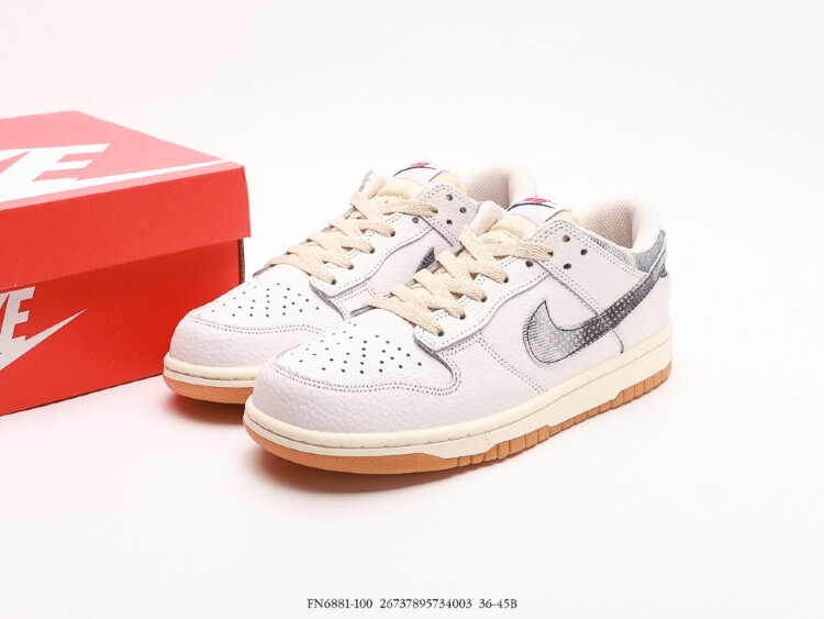 Nike Dunk Low