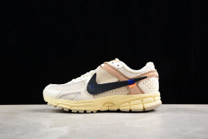 Nike Zoom Vomero 5