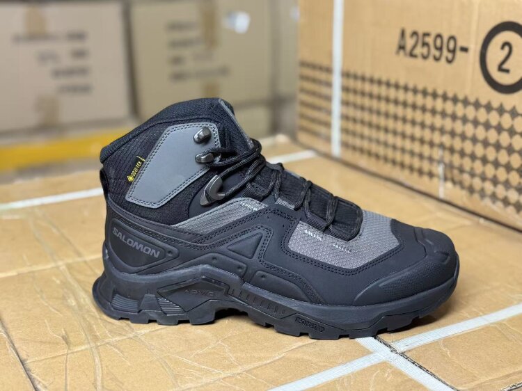 Salomon (A2599-9)