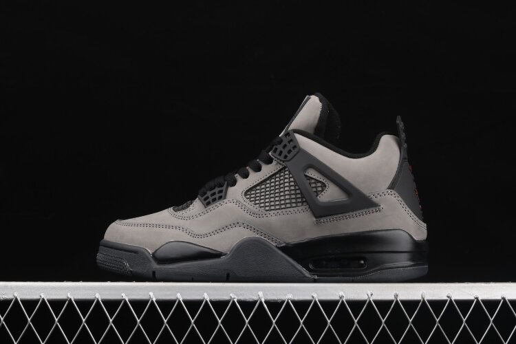 Nike Air Jordan 4