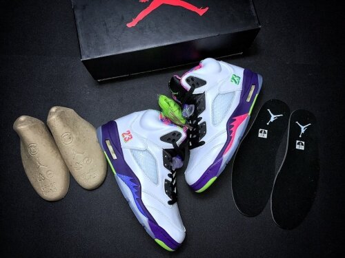 Nike Air Jordan 5 “Alternate Bel-Air”
