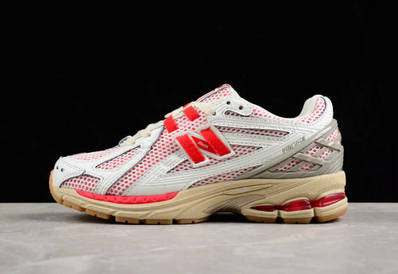New Balance M1906RO