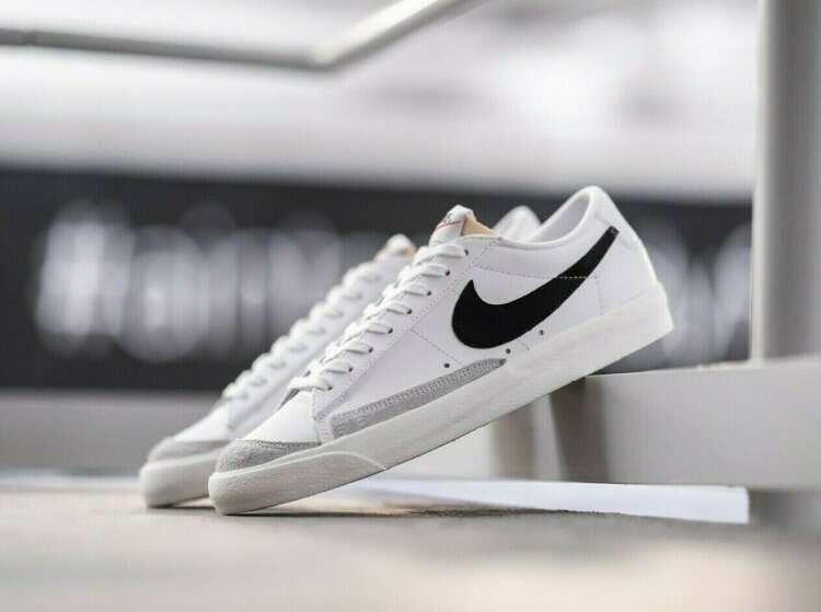 Nike Blazer Low '77