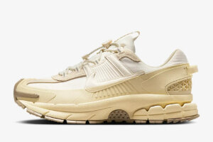 Nike Zoom Vomero 5 Roam