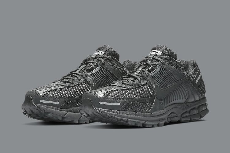 Nike Zoom Vomero 5