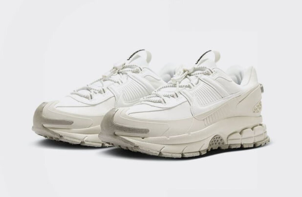 Nike Zoom Vomero 5 Roam