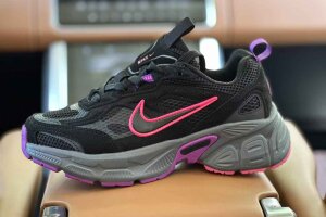 Nike V5K Runtekk