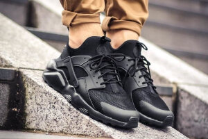 Nike Air Huarache Run Ultra