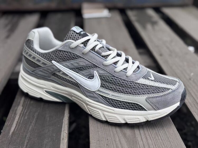 Nike Initiator (A286-12)