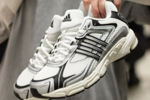 Adidas Response CL