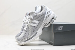 New Balance M1906RCB