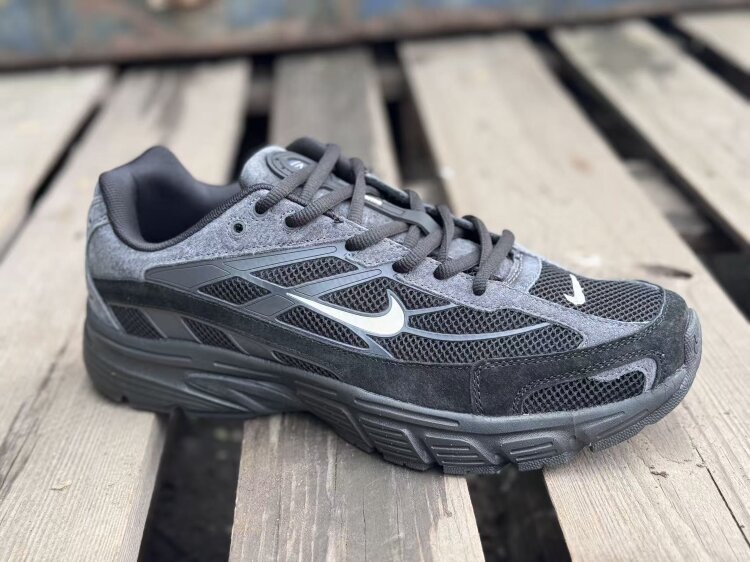 Nike Initiator (A282-1)