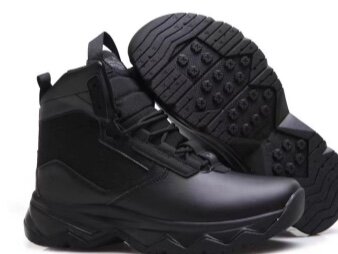 UNDER ARMOUR