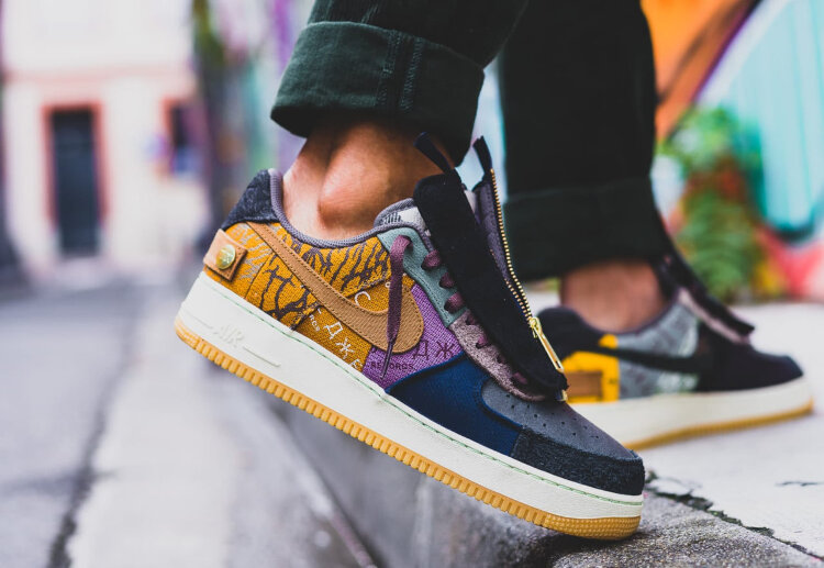 Travis Scott Nike Air Force 1