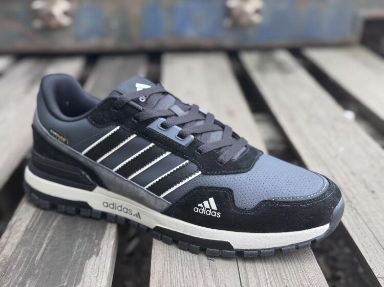 Adidas (285-2)