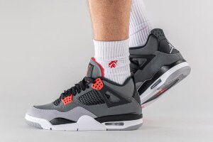 Nike Air Jordan 4