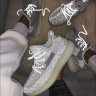 Adidas yeezy boost 350 V2