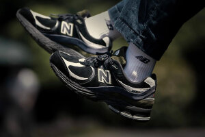 New Balance ML2002R9