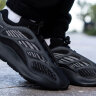 Adidas Yeezy 700 V3