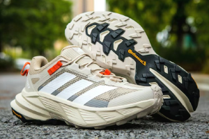 Adidas Terrex Freehiker SL
