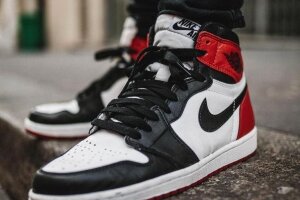 Nike Air Jordan 1