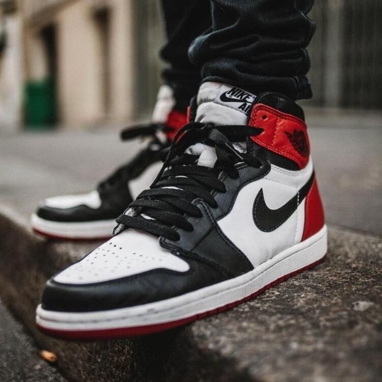 Nike Air Jordan 1