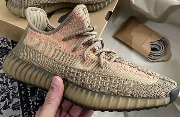 Adidas Yeezy Boost 350 v2