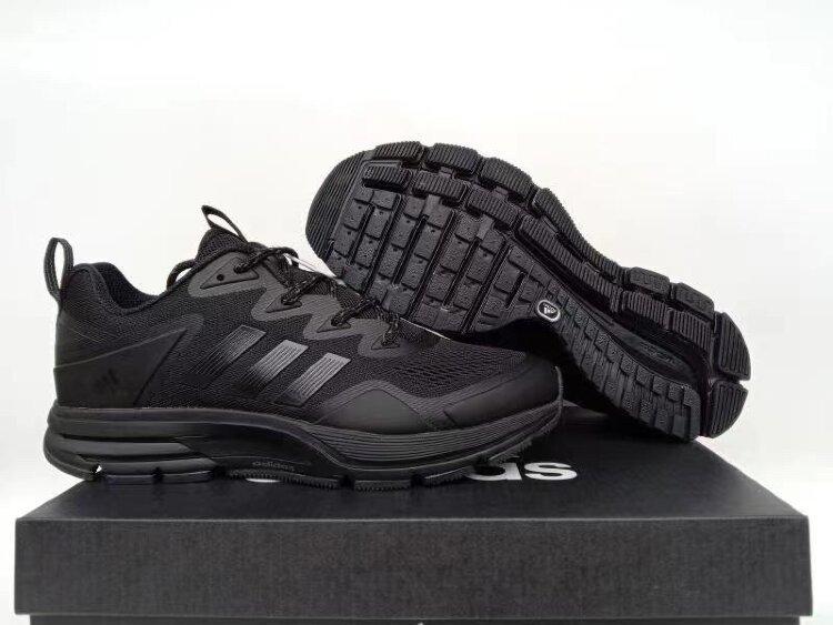 Adidas Duramo