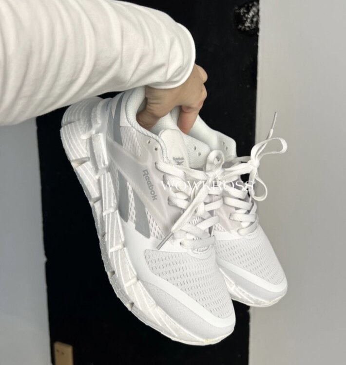 Reebok Float Zig 1