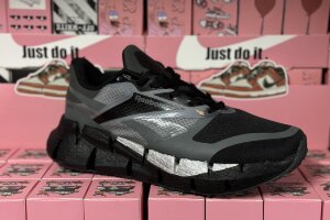 Reebok Float Zig 1