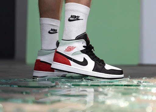 Nike Air Jordan 1
