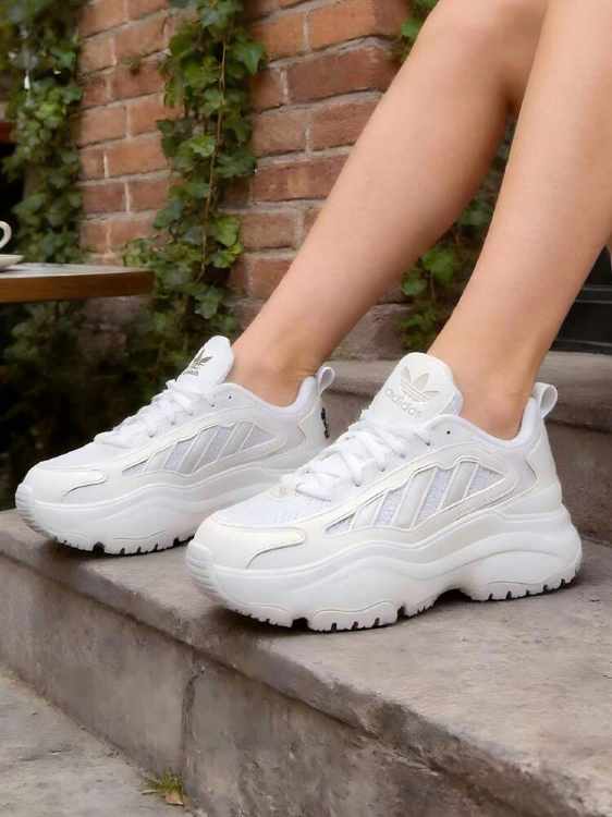 Adidas Ozgaia