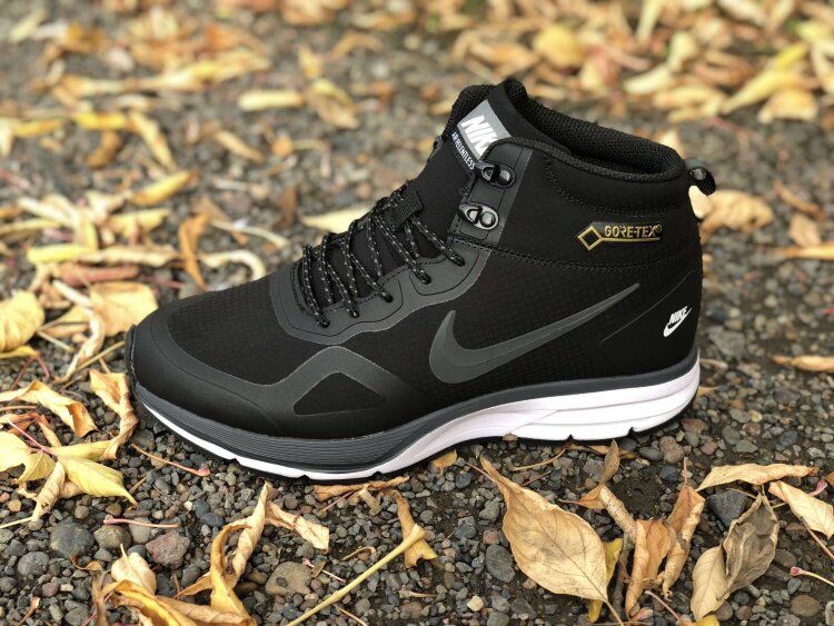 Nike Air Relentless 26 Gore-tex