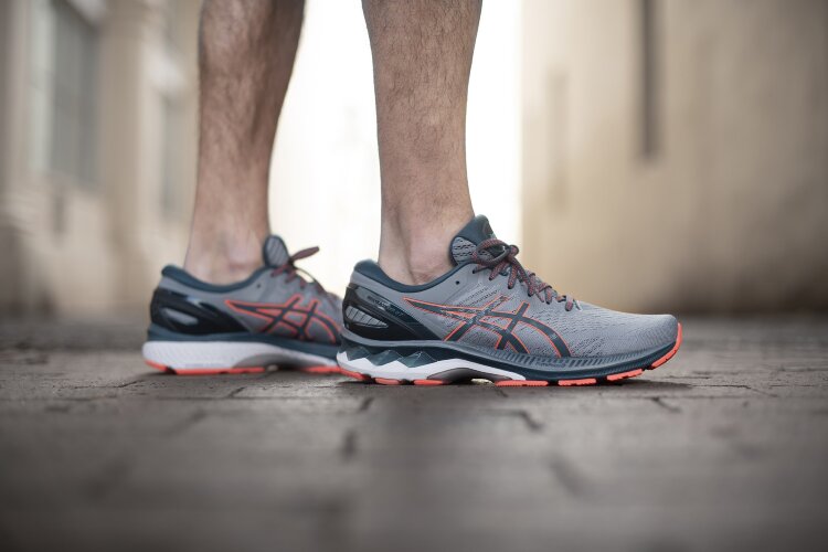 Asics Gel Kayano 27  