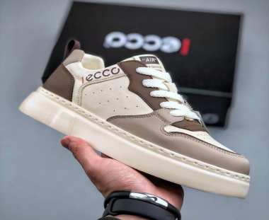 Ecco Sko