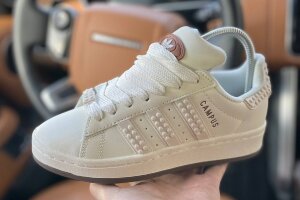 Adidas superstar