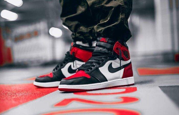 Nike AIR JORDAN 1